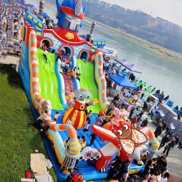 大型户外充气游乐设备