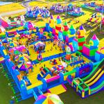 大型户外充气游乐设备